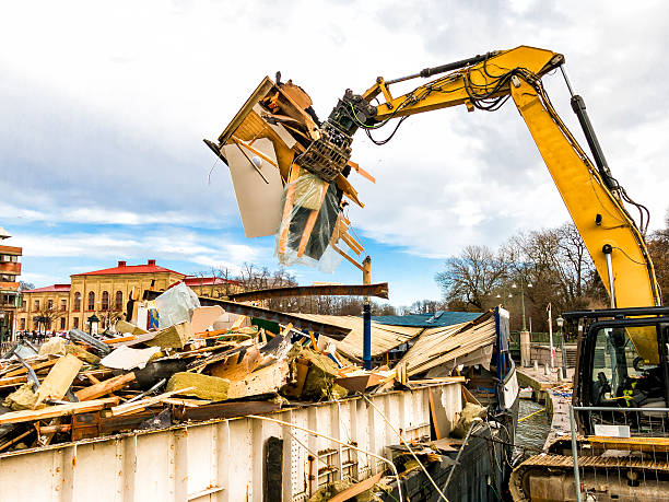 Best Yard Waste Removal  in Framingham, MA